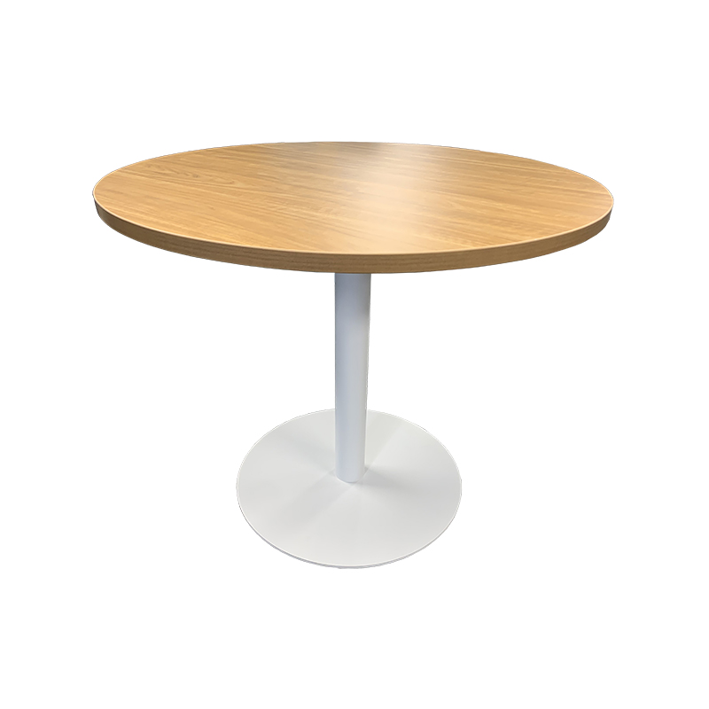 Round Table_no bg